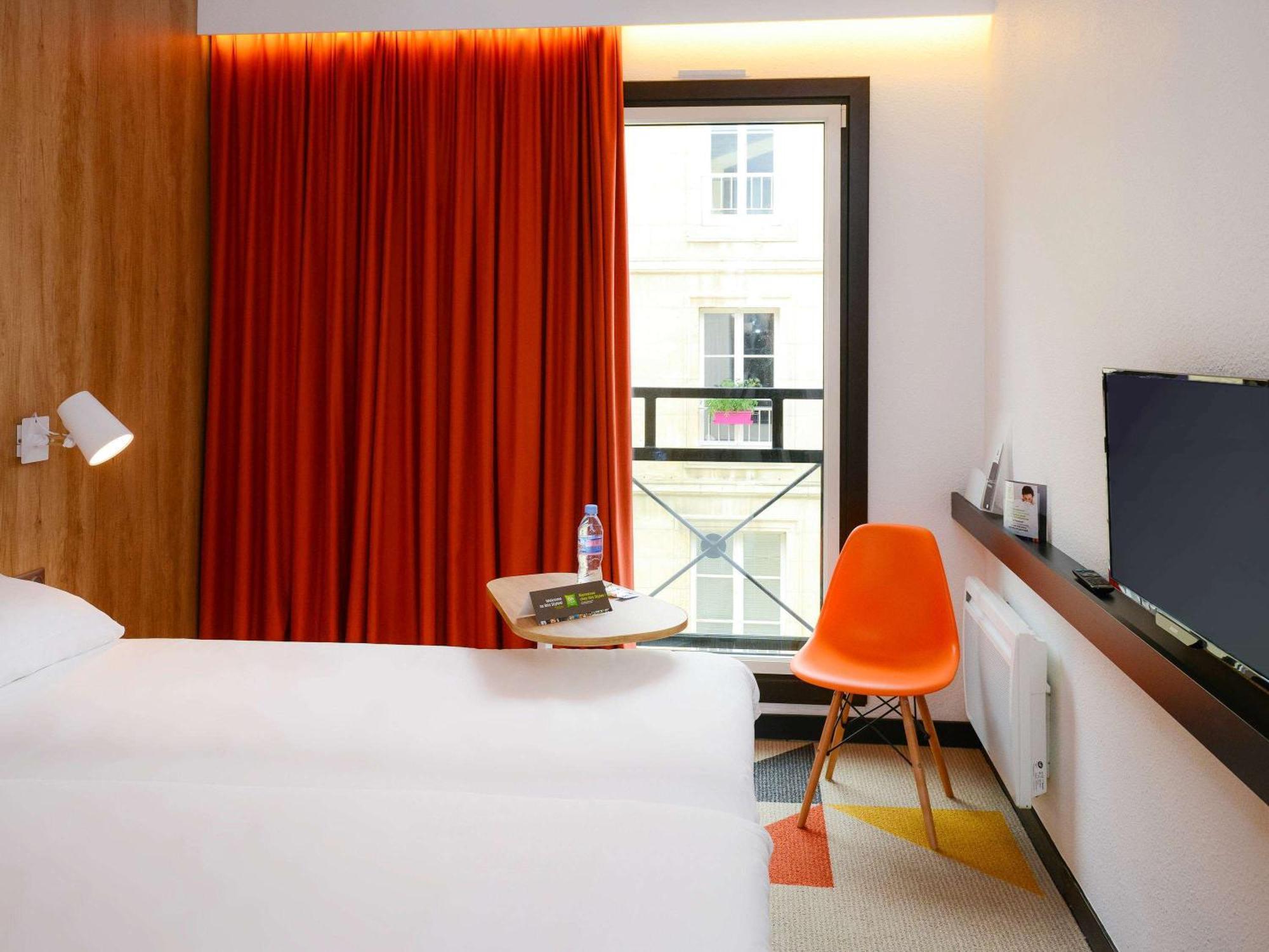 Ibis Styles Caen Centre Historique Hotell Exteriör bild