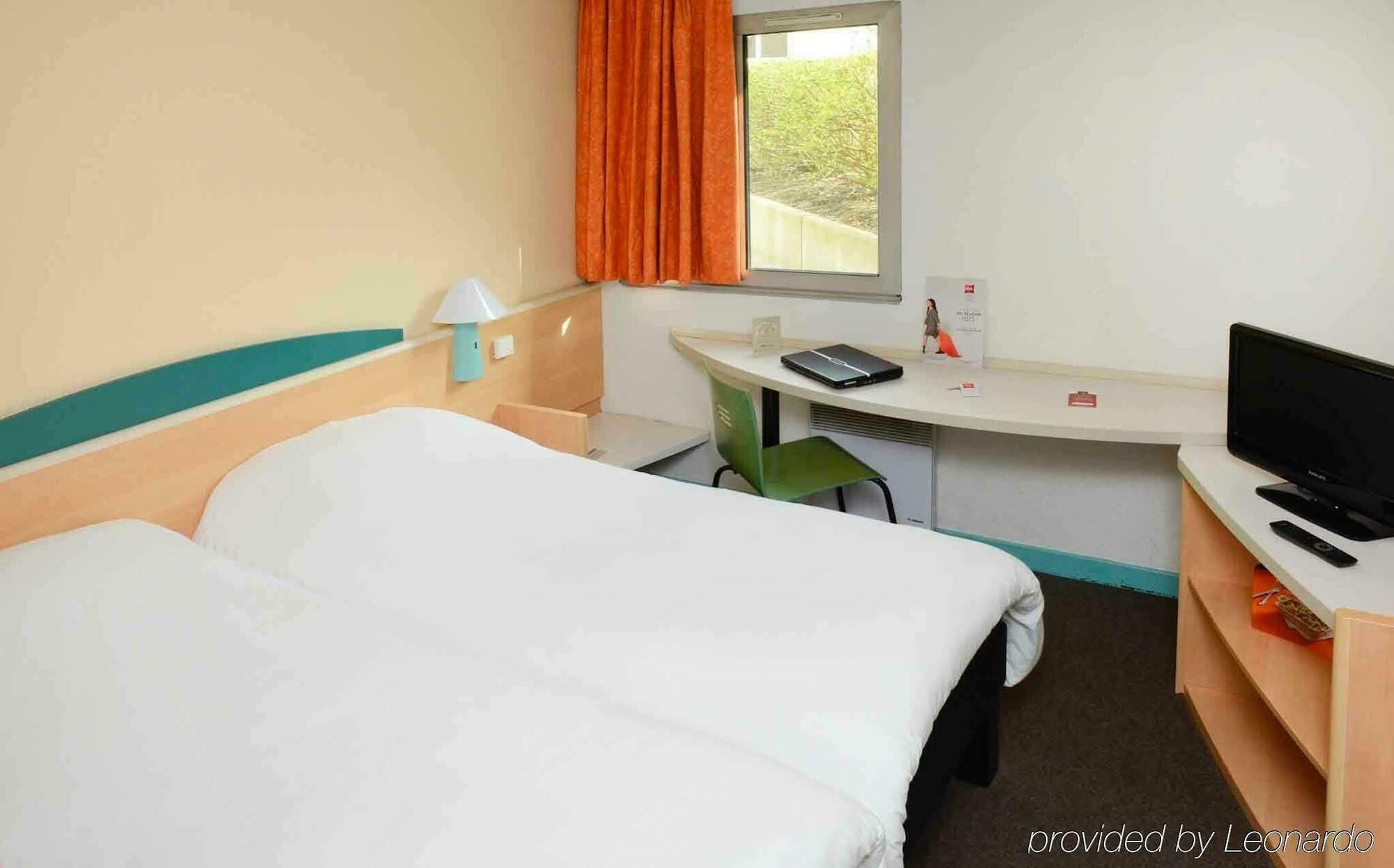Ibis Styles Caen Centre Historique Hotell Exteriör bild
